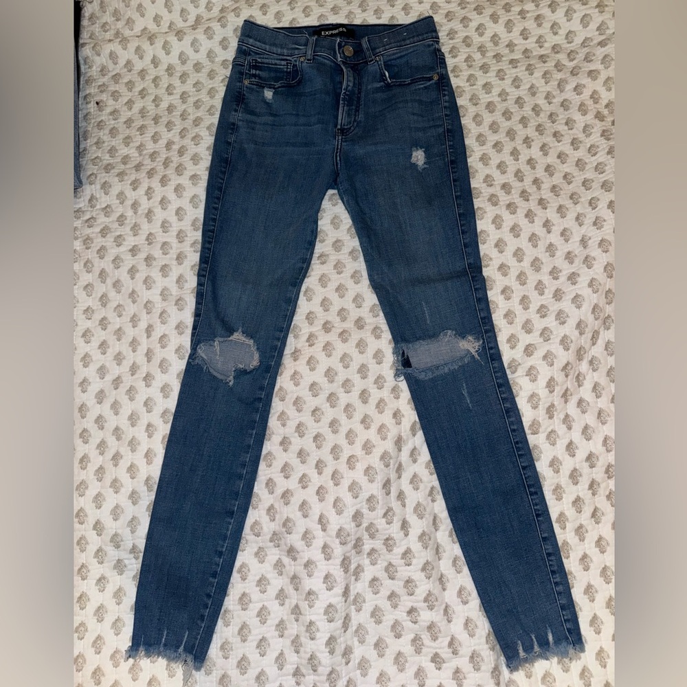 Express High Rise Ankle Legging Jeans.